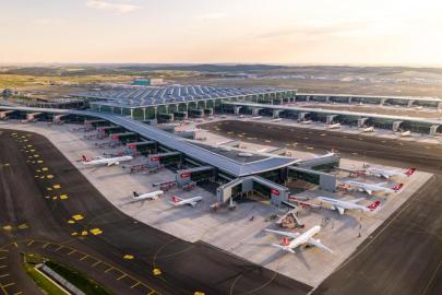 Türkiyenin havalimanları 2 ayda 32,9 milyon yolcuya hizmet verdi