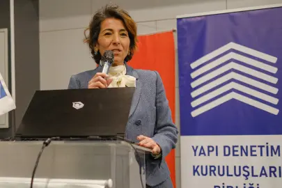 YDKBD Bursa Şubesi'nde Esra İnhanlı güven tazeledi