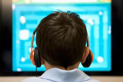 Avustralya, çevrim içi tehlikelere karşı dört oyun platformundan şeffaflık talep etti