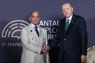 Cumhurbaşkanı Erdoğan'dan Antalya'da diplomasi trafiği