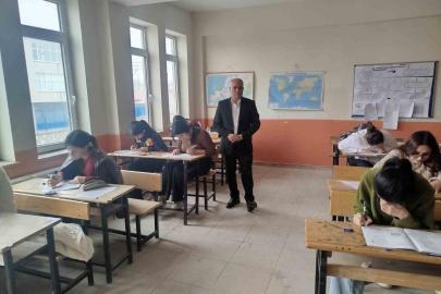 Diyadin’de eğitime destek artarak sürüyor