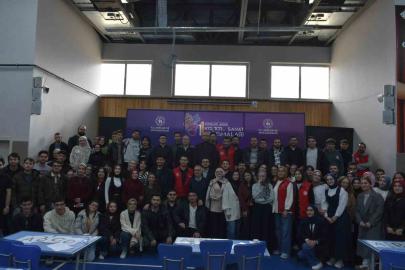 Gençler Erzurum’da bilgide yarıştı