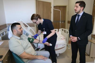 Göğüs ağrısı sandı, milyonda 7 kişide görülen tümör çıktı