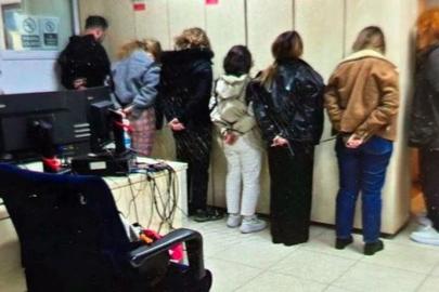 Gratis çalışanları neden gözaltına alındı? Gratis çalışanları neden işten çıkarıldı?