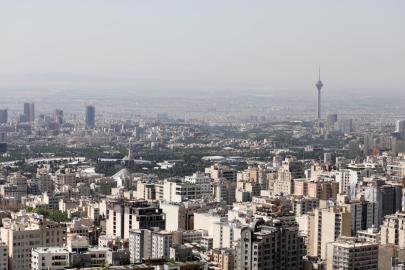 İran'da Starlink uydu terminali kullanan 3 iş yeri kapatıldı