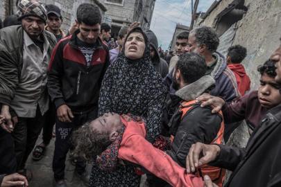 İsrail soykırımının ilk iki yılında Gazze'de 21 binden fazla çocuk hayatını kaybetti