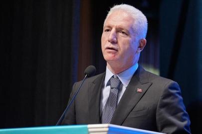 İstanbul Valisi Gül: Okul isimleri verilerek vatandaşları paniğe sevk eden paylaşımlar takip ediliyor