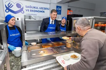 İzmir’de bu sofra 25 TL!