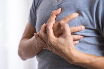 Kalp krizi aslında 'geliyorum' diyor: Bu sinyallere dikkat