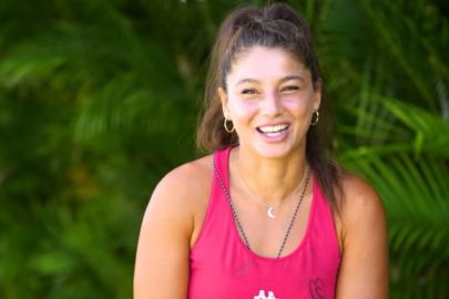 Survivor Seren Ay'ın Murat Boz şakası sonrası nişanlısı tüm fotoğrafları kaldırdı