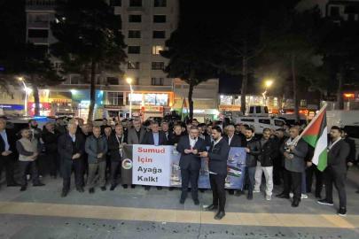 Tatvan’da Sumud Filosu’na destek eylemi