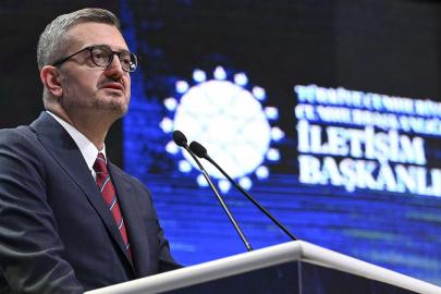 Burhanettin Duran: Terörle mücadele dijital mecralarda da kararlılıkla sürdürülmektedir