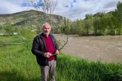 İspir’de Çoruh Vadisi’nde karların erimesiyle su seviyesi yükseldi, evler boşaltılıyor