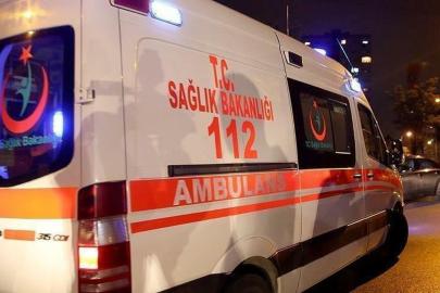Sivas'ta hafif ticari araç ile otomobil çarpıştı: 7 yaralı