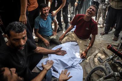 Soykırımcı İsrail'in Gazze'ye saldırılarında can kaybı 72 bin 612'ye yükseldi