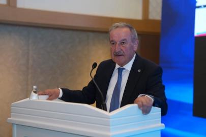 Türkiye Buz Pateni Federasyonu’nda Recep Ali Er dönemi; Yönetim kurulunda Erzurum’dan 3 isim yer aldı