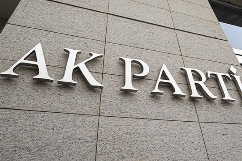 AK Parti'de dört ilde görev değişimi