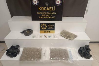 Kocaeli'de 3 kilogram skunk ele geçirildi: 7 gözaltı