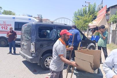 Siirt'te motosiklet ile hafif ticari araç çarpıştı: Bir ağır yaralı