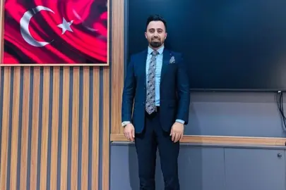 Ağrılı akademisyen Suat Polat, Ağrı’nın en genç profesörlerinden biri oldu