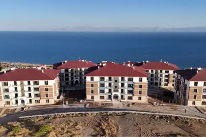 Ahıska Türklerine kalıcı yuvalar teslim ediliyor