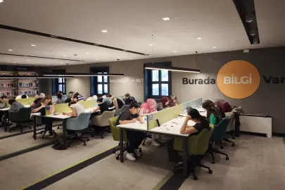 Bursa Yıldırım’da gençlere KPSS desteği