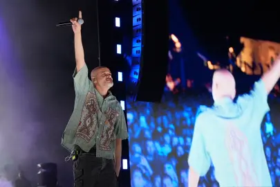 Çanakkale'de Ceza ile rap dolu başlangıç