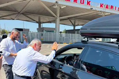 İYİ Partili Milletvekili Akalın’dan Kapıkule’de gurbetçilere ziyaret