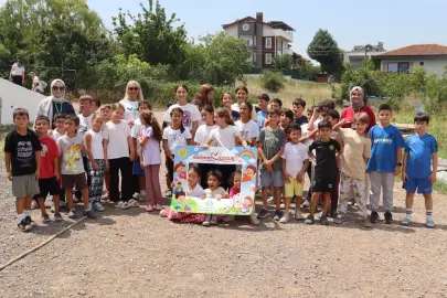 İzmit Kabaoğlu'nda çocuklar doyasıya eğlendi