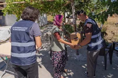 İzmir’de sosyal destek için çalınmadık kapı kalmayacak