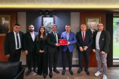 Türk Eğitim-Sen’den üniversitelerin ulaşım ve sosyal alan sorunları için Kocaeli Büyükşehir’e ziyaret