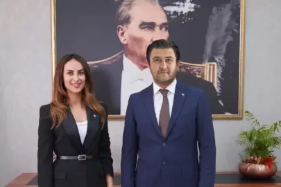 Bodrum Belediye Meclis Üyesi Asuman Gülsoy AK Parti’ye geçti