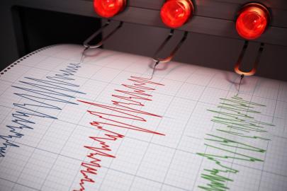 Tibet’te 7 büyüklüğünde deprem